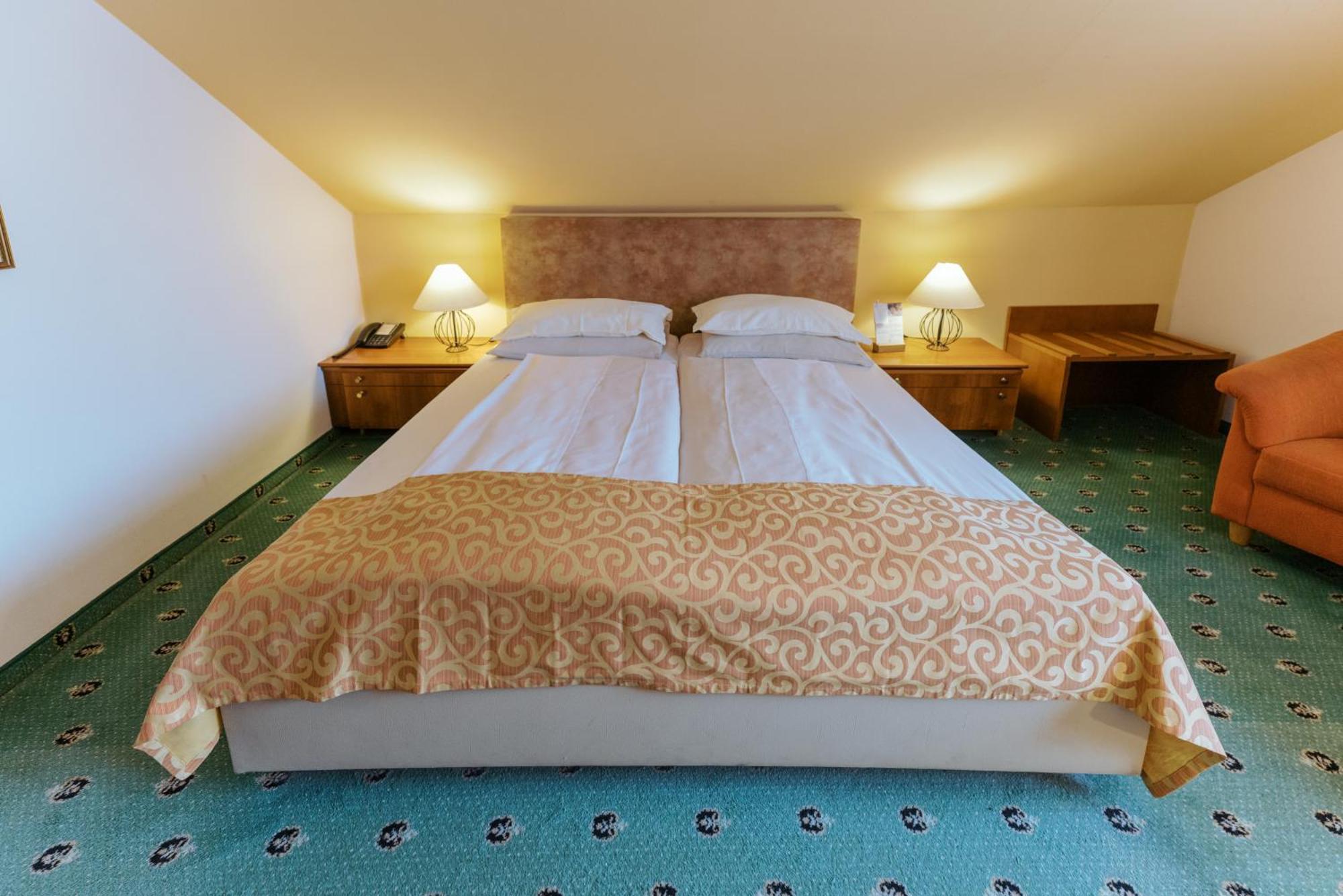 Garten-Hotel Ochensberger Sankt Ruprecht an der Raab Exteriör bild